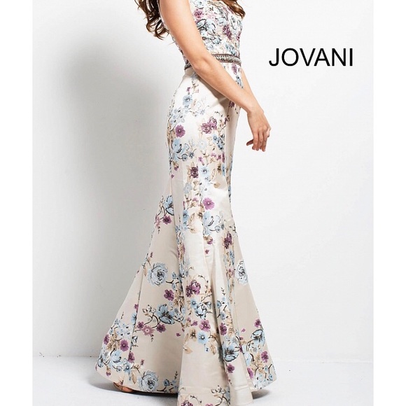 Jovani evening gown - Picture 1 of 3